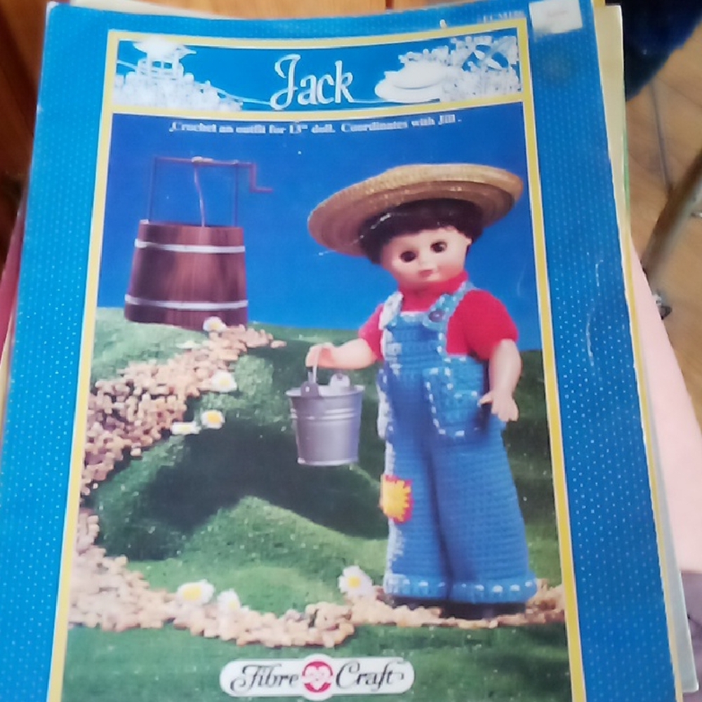 Vintage Needlework Pattern Booklets - Picture 3 of 16